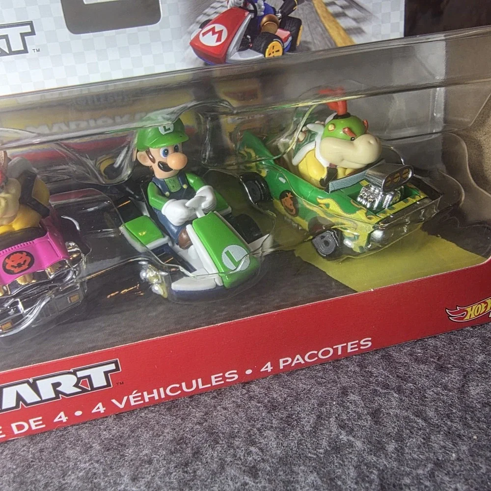Hot Wheels Mario Kart Die-Cast 4 PACK Mario Bowser Luigi Bowser Jr NEW